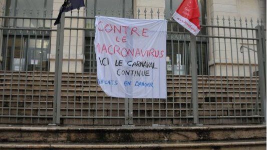 49.3, retraites : chantons sous la pluie...