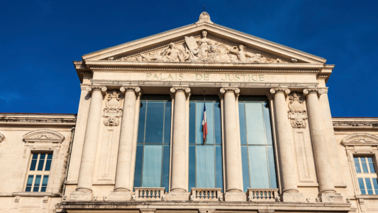 Jeune femme tuée par balles à Nice : les investigations se poursuivent