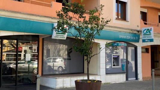 Le Crédit Agricole vient en aide aux commerçants