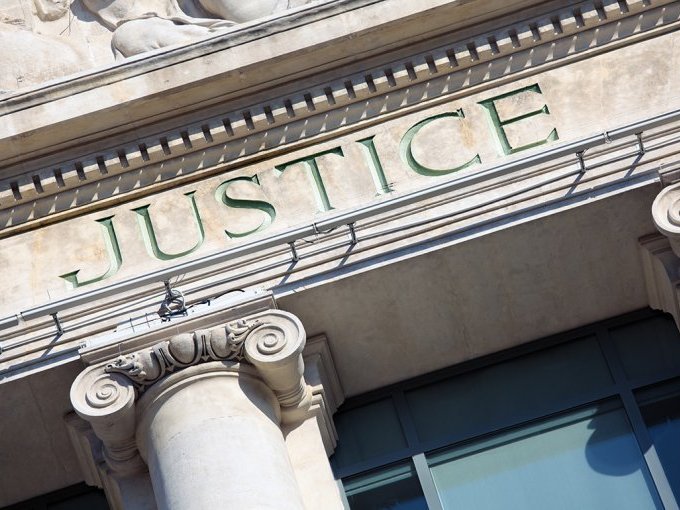 Les avocats veulent (…)