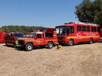 Canicule et feux de forêt : Catherine Vautrin au chevet des forces mobilisées dans le Var