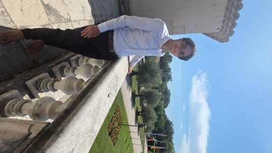 Roquefort-les-Pins - Ewan Corinaldesi : le maire étudiant