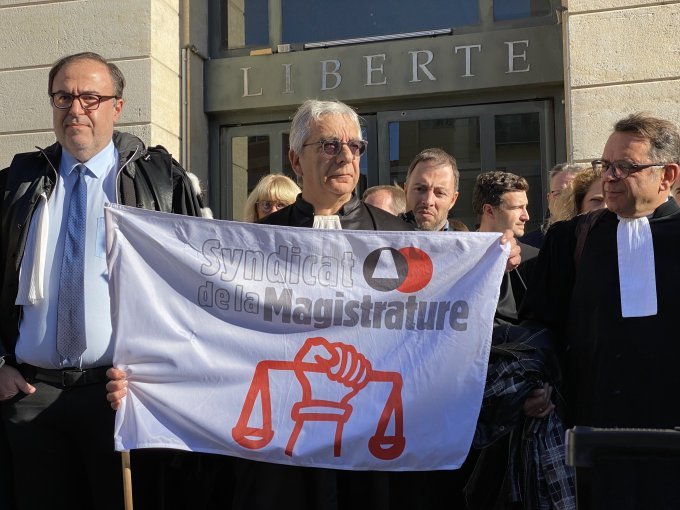 Pour les magistrats (…)