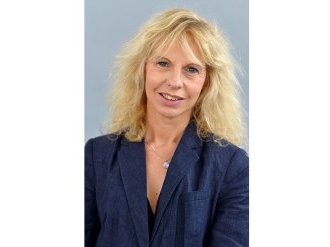 Joëlle Martinaux en mission contre la pauvreté