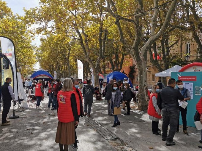 Aux Arcs-sur-Argens, (…)