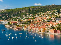 Le TA de Nice valide la zone de mouillages et d'équipements légers contestée par l'Association des Amis de la Rade de Villefranche-sur-Mer
