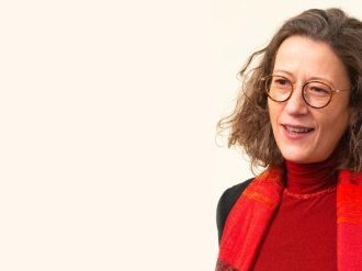 Camille Chaserant est nommée membre du collège en qualité de personnalité qualifiée au titre des missions relatives aux notaires et commissaires de justice