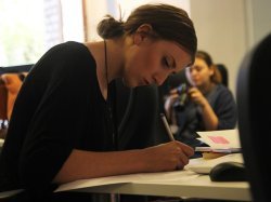 Embauche des jeunes des quartiers : le Gouvernement renforce le dispositif des emplois francs