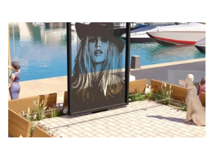 À Port-Fréjus, création