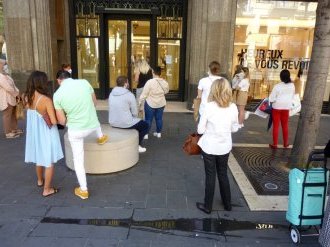 Commerces : en longue convalescence...