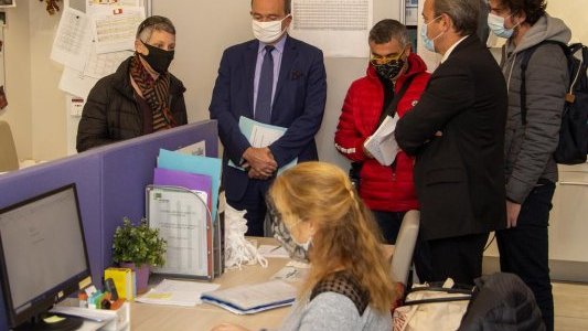 Le préfet du Var en visite au SIAO 115