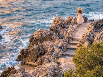 Roquebrune-Cap-Martin affirme son identité avec une nouvelle signature touristique