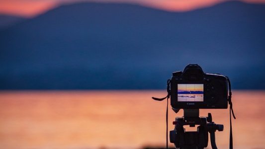 La CCI Nice Côte d'Azur et les collectivités signent un manifeste pour une sortie de crise de la filière tourisme des Alpes-Maritimes