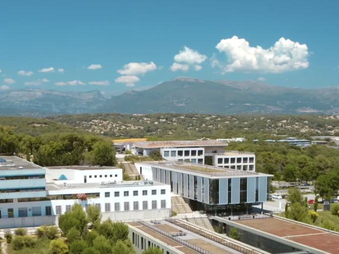 Université Côte d'Azur (...)