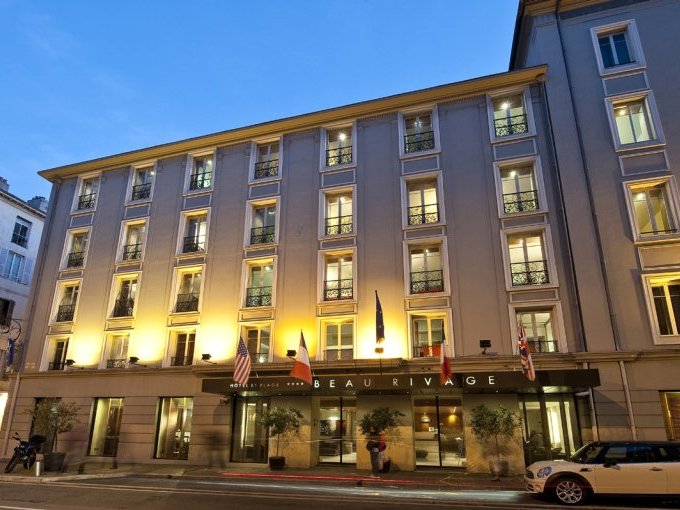L'Hôtel Beau Rivage (…)