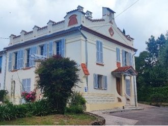 Le Cannet - 4 bureaux meublés à sous-louer dans une villa de caractère