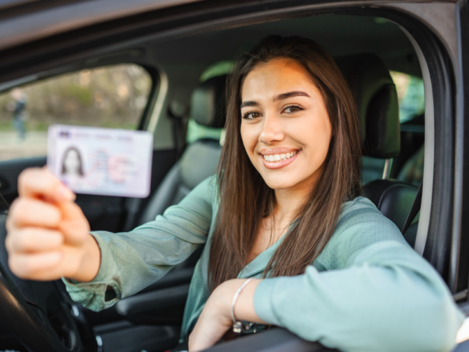 Permis de conduire à (…)