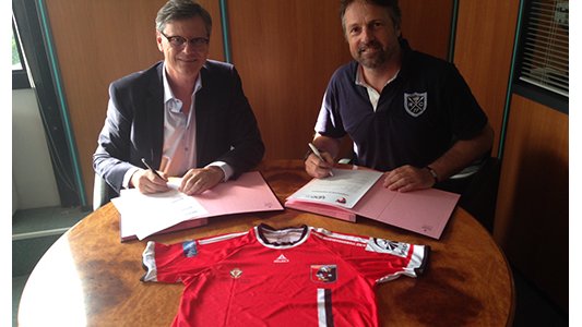 L'UPE06 et CAVIGAL NICE HANDBALL ont signé une convention de partenariat