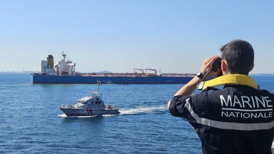 Le pétrolier Deliver immobilisé sous haute surveillance judiciaire