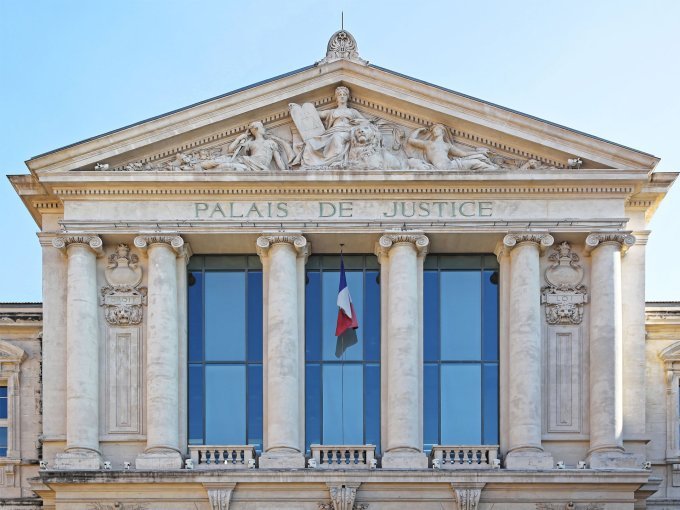 Article 1843-4 du Code