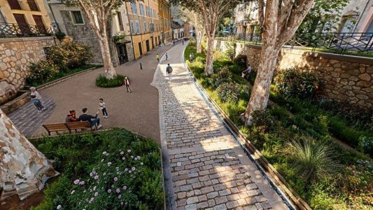 À Aix-en-Provence, des travaux sur le cours Sextius