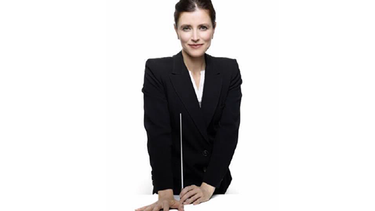 Nomination de Debora WALDMAN Directrice musicale, cheffe permanente de l'Orchestre Régional Avignon-Provence