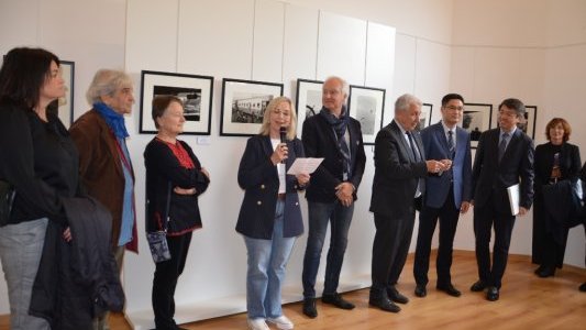 Au Lavandou, « Photographes Voyageuses », une exposition poétique et féminine