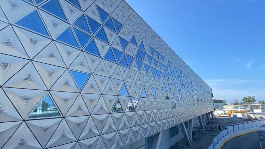 Une extension de l'aéroport de Nice pour un futur à 18 millions de passagers