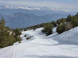  Gréolières se place comme « terrain d'apprentissage de la montagne » 