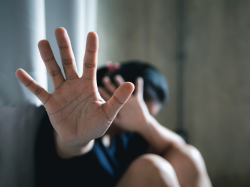 Victimes de violences conjugales : une nouvelle aide d'urgence versée par les CAF dès ce 1er décembre
