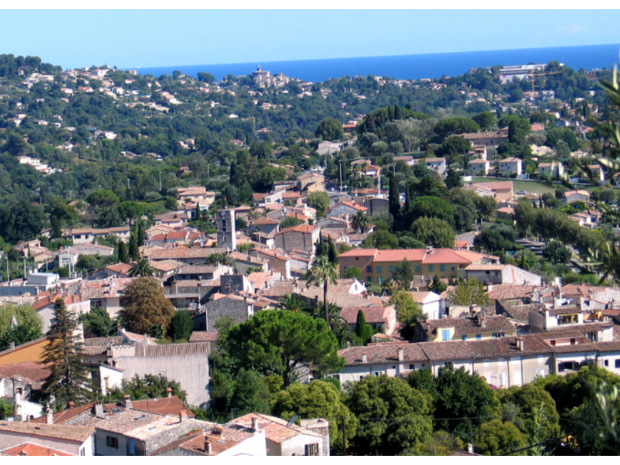 LA COLLE SUR LOUP : (…)