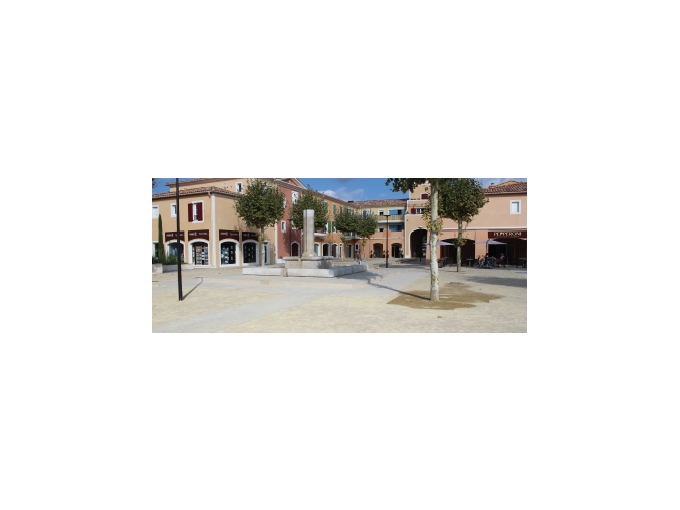 ROQUEFORT LES PINS : (…)