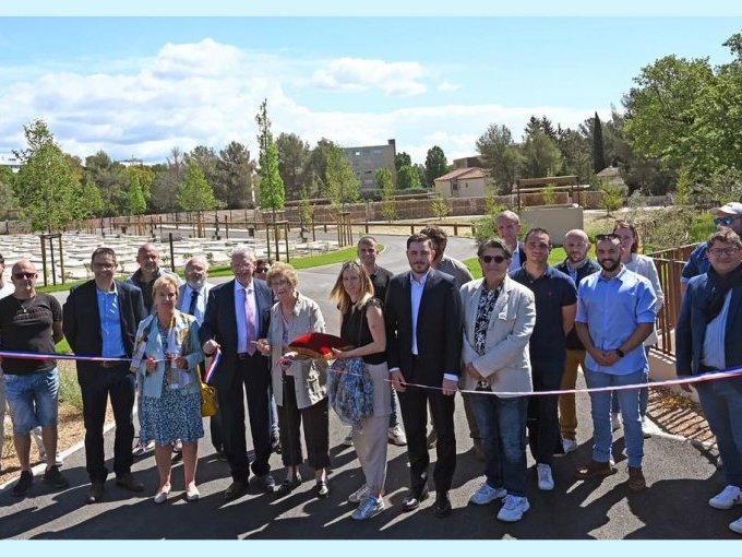 A La Garde, inauguration