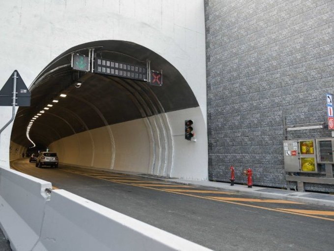Tunnel de tende : ouvertu