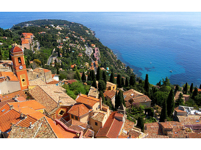 ROQUEBRUNE CAP MARTIN (…)