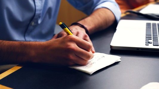 Protection sociale des indépendants : faut-il vraiment supprimer le RSI ?