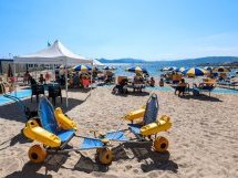 À Cannes, Handiplage entame sa 30e saison à Bijou Plage