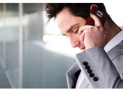 Une plateforme téléphonique d'écoute a été mise en place afin d'aider les personnes touchés par les attentats.