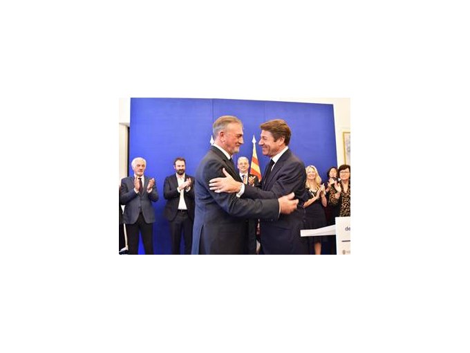 Robert Roux décoré dans