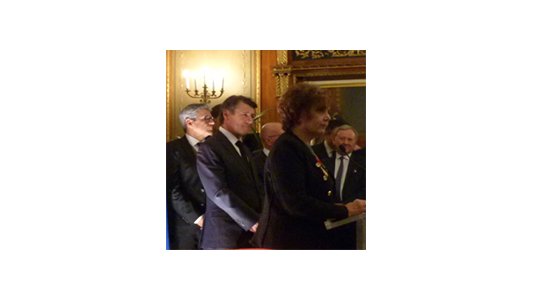 Martine Ouaknine « une grande dame de Nice » décorée des insignes d'Officier dans l'Ordre National de la Légion d'Honneur
