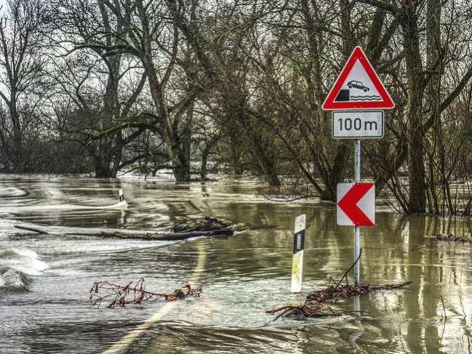 Inondations : début (…)