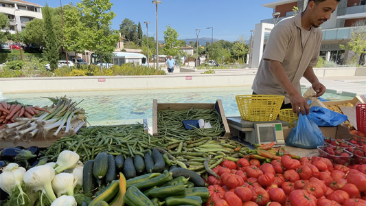 À Mougins, le marché s'invite désormais aussi le samedi matin