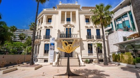 La Malmaison de Cannes : Un centre d'art qui prend racine