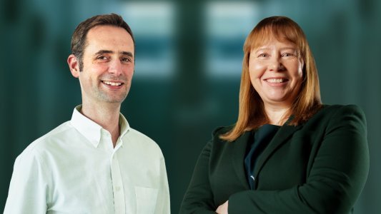 nLighten nomme Dame Dawn Childs au poste de CEO et Matthew Harris au poste de CFO