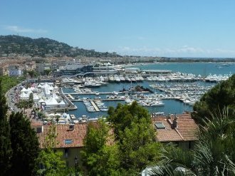 La Mairie de Cannes obtient la 1e ?re distinction du label « Ville Eco-propre »