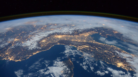  La mairie de Cannes adhère au Groupe Pour l'Espace des élus français pour soutenir l'industrie spatiale 