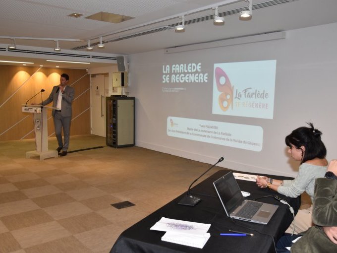 À La Farlède, tous résili