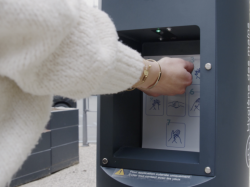 L'aéroport de Nice s'équipe de distributeurs urbains de gel hydro alcoolique de la société AMCO/LBA Group