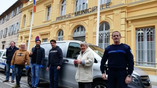 Club Parfum, la parfumerie grassoise qui crée des solutions hydroalcooliques parfumées 