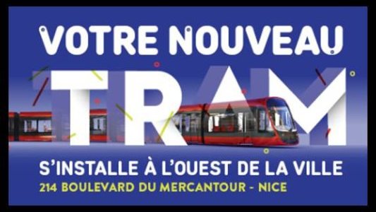 Nice : la rame grandeur réelle de la nouvelle ligne de tramway s'installe à l'ouest de la Ville